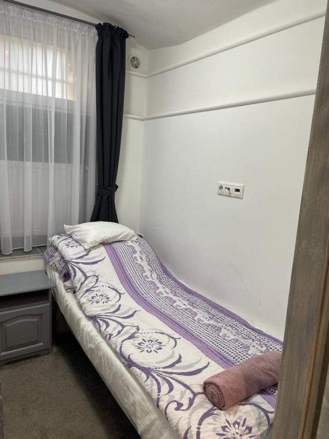Centrum Wellness Hostel Дебрецен Экстерьер фото