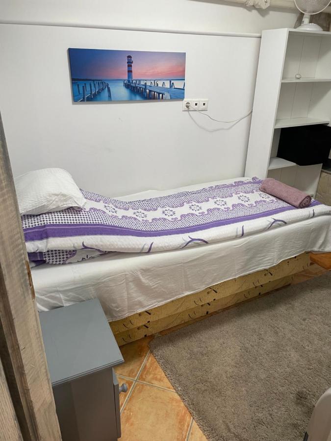 Centrum Wellness Hostel Дебрецен Экстерьер фото